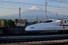 Shinkansen in front of Mt. Fuji