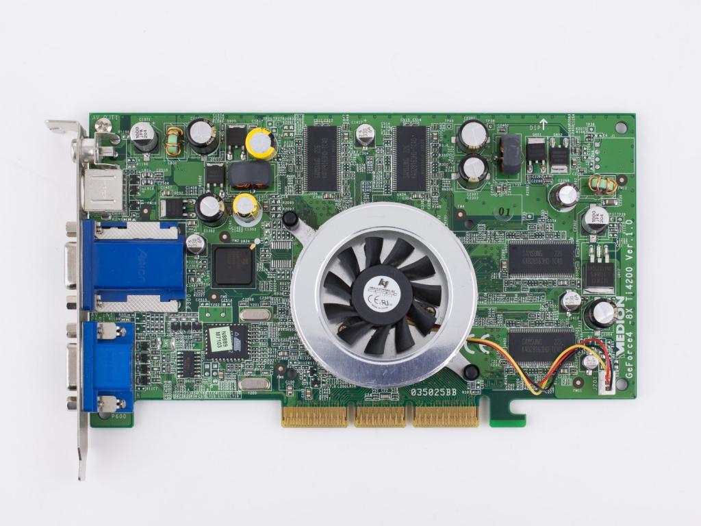 Medion GeForce4 - 8x Ti4200 (MS-8889)